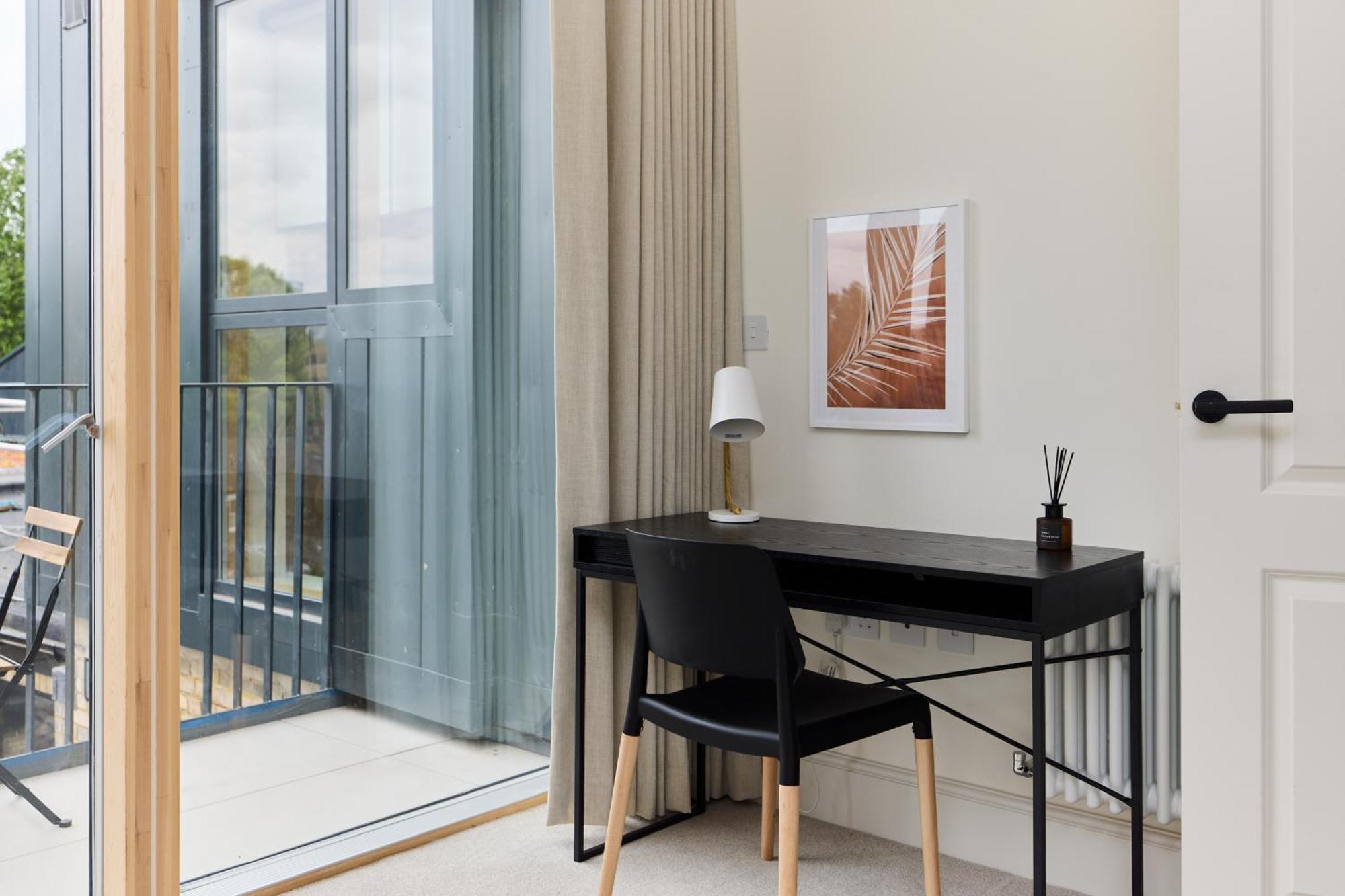 The East Mile Hideout - Trendy 3bdr Flat With Balcony * Londres